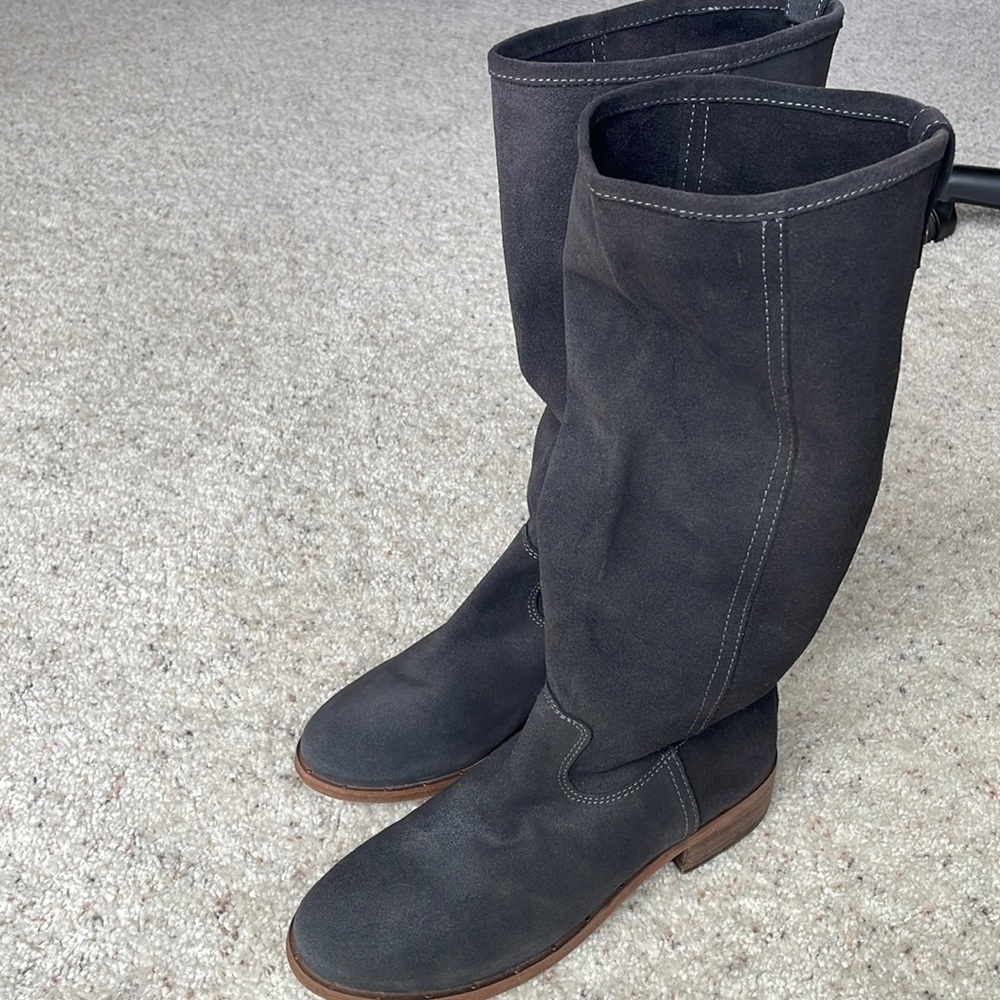🆕BEEK Pheasant Suede Boots